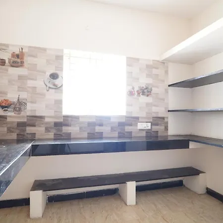 Nini Residency 666 Apartment Coimbatore Exterior photo