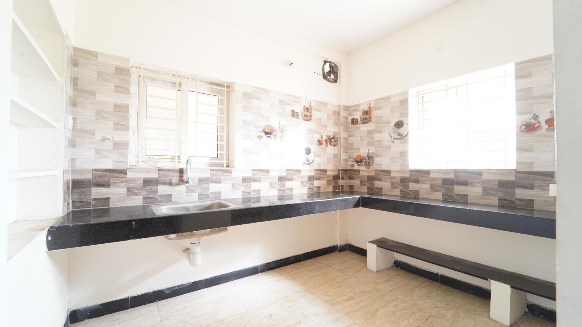 Nini Residency 666 Apartment Coimbatore