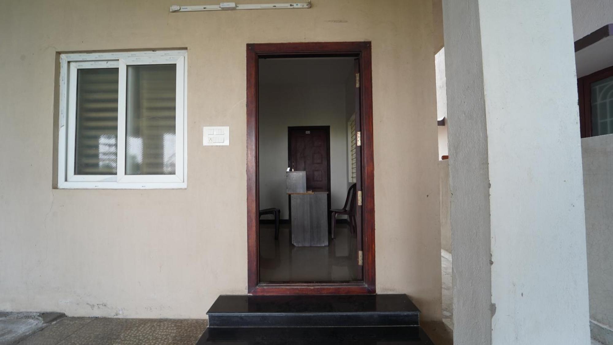 Nini Residency 666 * Coimbatore